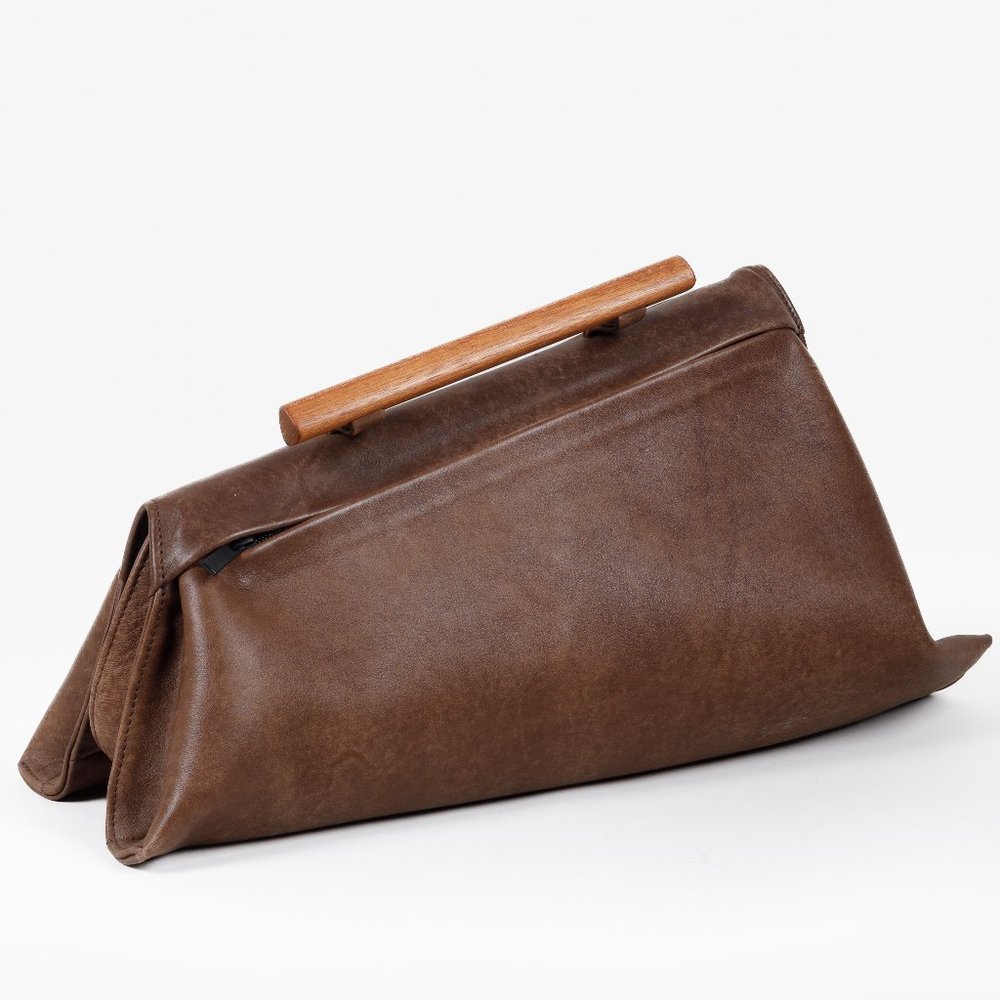 Olbrish Leather Trapeze Shoulder Bag - Brown